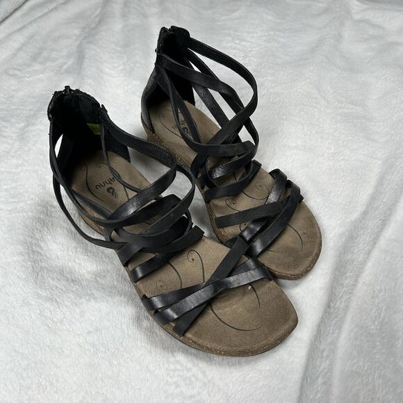 Ahnu Black Strappy Sandals Zip Back Size 6.5 Wedge Leather 1.5" Heel Height - Picture 1 of 5
